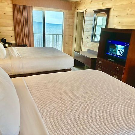 Bridgeview Motel Маккино Сити Экстерьер фото